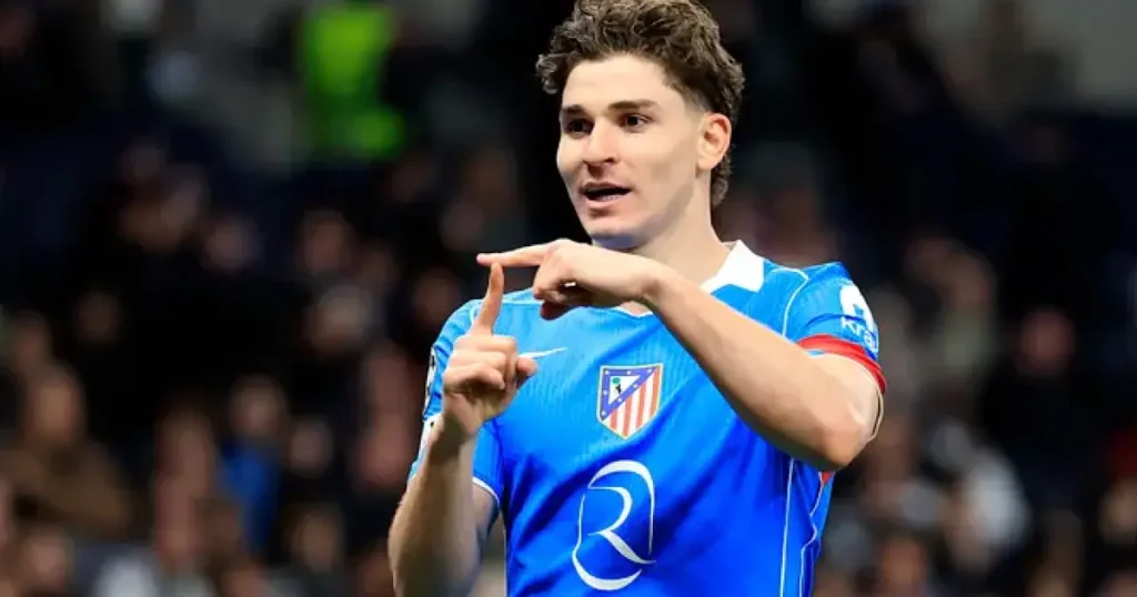 Atletico Madrid: जूलियन अल्वारेज का इस गर्मियों में टीम में बने रहना लगभग असंभव- रिपोर्ट