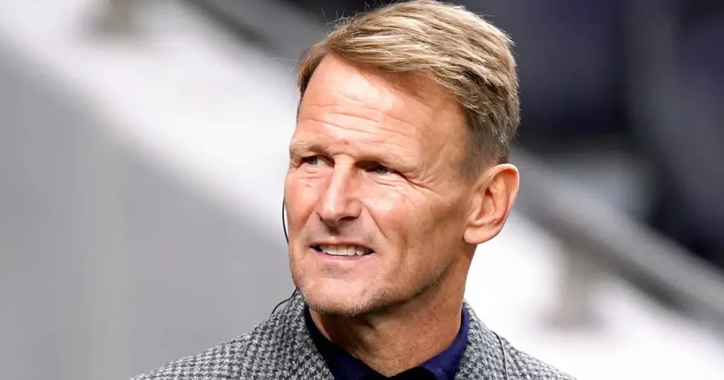 Premier League: टेडी शेरिंगम ने माइकल कैरिक को मैन यूनाइटेड के मैनेजर के रूप में समर्थन दिया, सोलसजायर से तुलना को नकारा