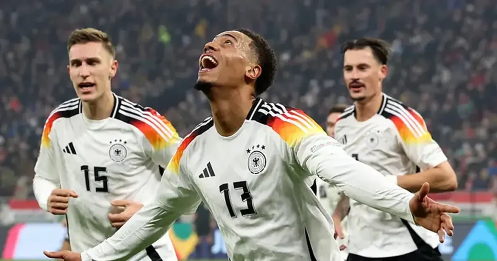 World Cup: कुराकाओ के खिलाफ शानदार प्रदर्शन के बाद जर्मनी के उभरते सितारे बने फेलिक्स नमेचा World Cup: कुराकाओ के खिलाफ शानदार प्रदर्शन के बाद जर्मनी के उभरते सितारे बने फेलिक्स नमेचा