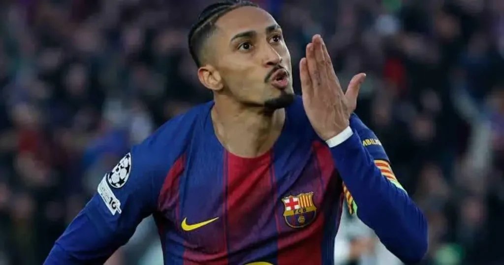 La Liga: राफिन्हा के ट्रांसफर पर बार्सिलोना का रुख साफ La Liga: राफिन्हा के ट्रांसफर पर बार्सिलोना का रुख साफ