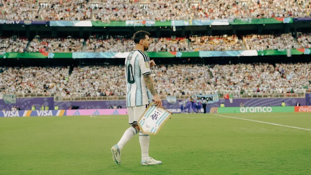 Argentina Unveils the World’s Tallest Statue of Lionel Messi, Standing 26 Meters High