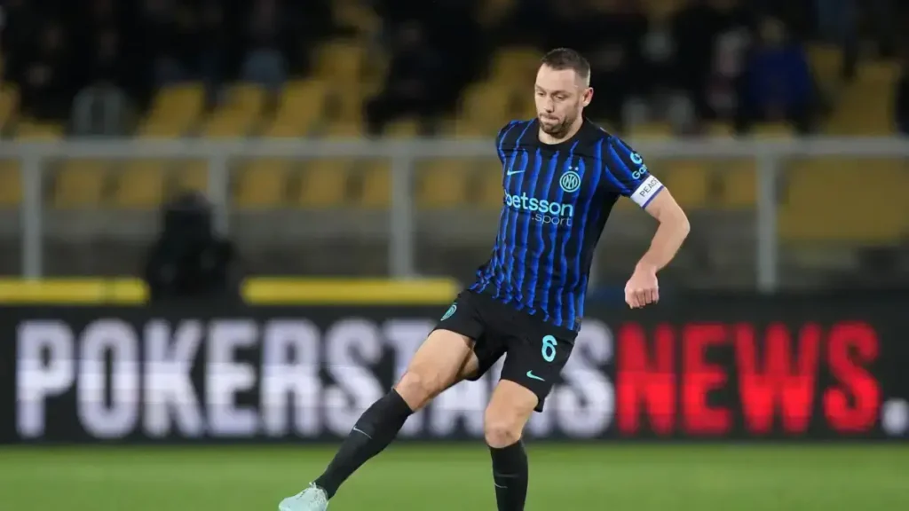 Former Inter Defender Moves to Athens, Signs Contract Until 2027