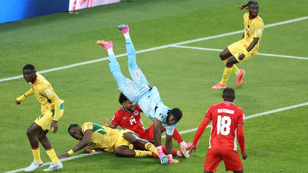 Ghana’s Ati Zigi Collides With Panama Player in Scary Moment