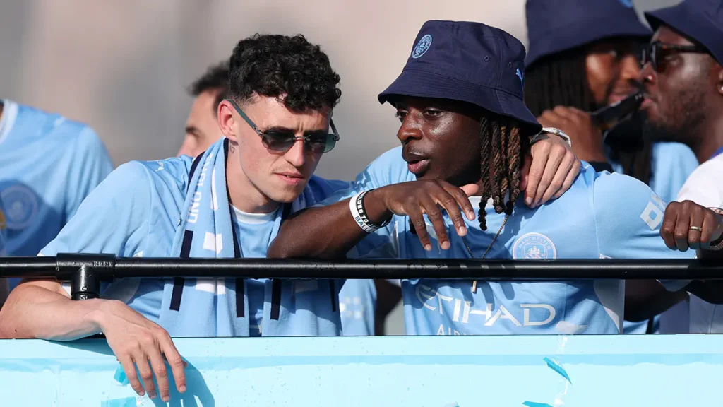Manchester City secures contract extension for team leader Manchester City secures contract extension for team leader