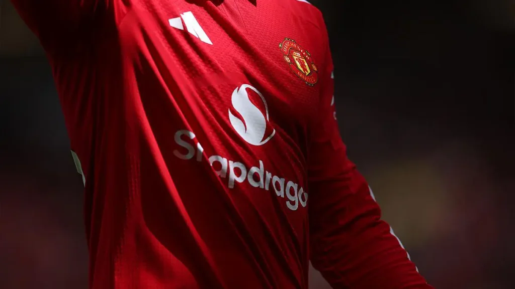 Manchester United Targets Osimhen and Tchouaméni in €250m Transfer Push