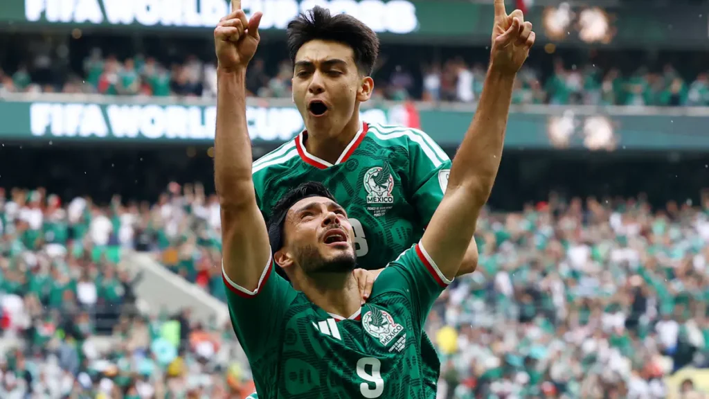 Mexico’s 17-Year-Old Prodigy Sets New Record for National Team at World Cup