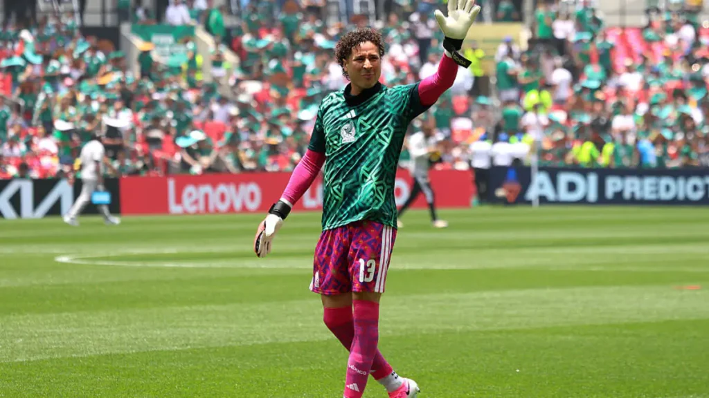 Mexico’s Legendary Goalkeeper Announces Retirement Following FIFA World Cup