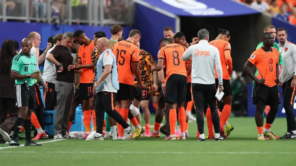 Netherlands National Team Star Injured in Intense Training Clash Netherlands National Team Star Injured in Intense Training Clash