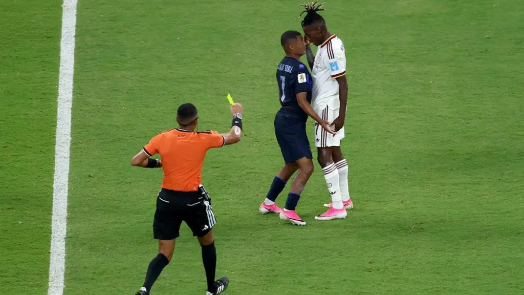 Referee Controversy at 2026 World Cup: Uruguay Player Should Have Been Sent Off for Foul on Williams