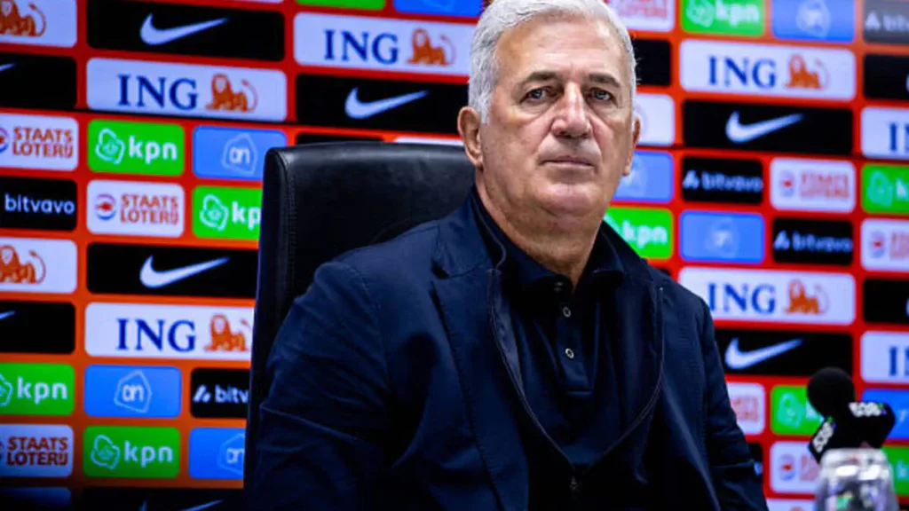 Vladimir Petkovic ready to extend his contract with the Algerian national team Vladimir Petkovic ready to extend his contract with the Algerian national team