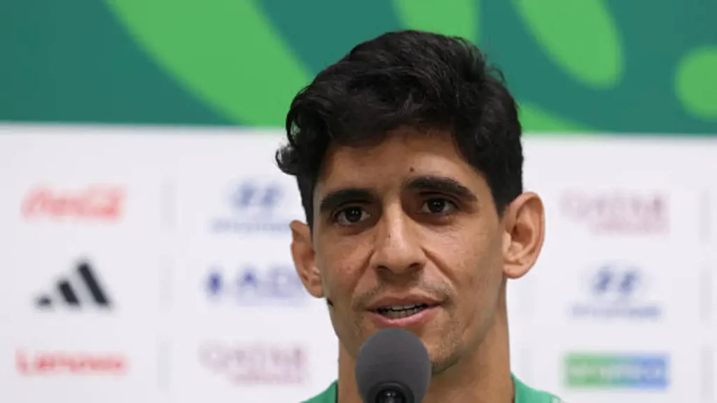 Yassine Bounou stays calm as Atlas Lions gear up to face the Netherlands in the Round of 32