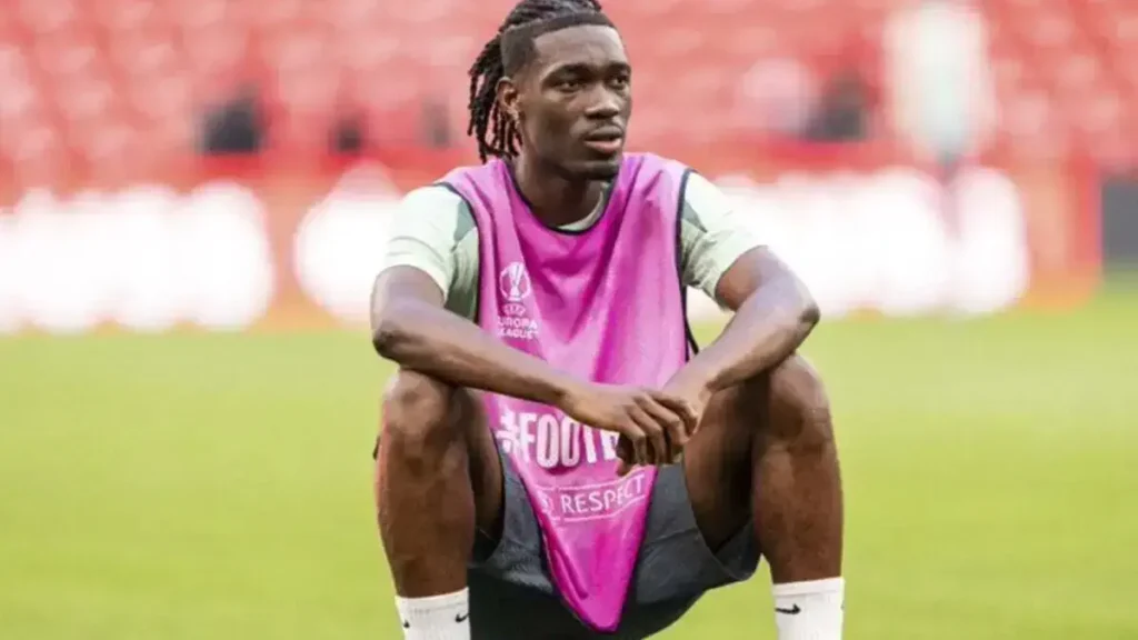Yves Bissouma Departs Tottenham as a Free Agent Yves Bissouma Departs Tottenham as a Free Agent